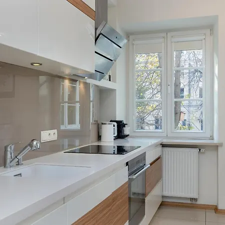 Cosy With Parking In The Centre By Renters Lejlighed *